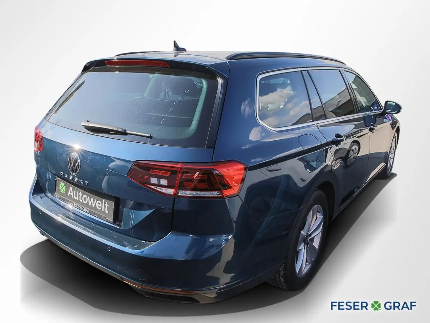 Volkswagen Passat Variant 2.0 TDI Business DSG AHK LED Navi Blau - 2