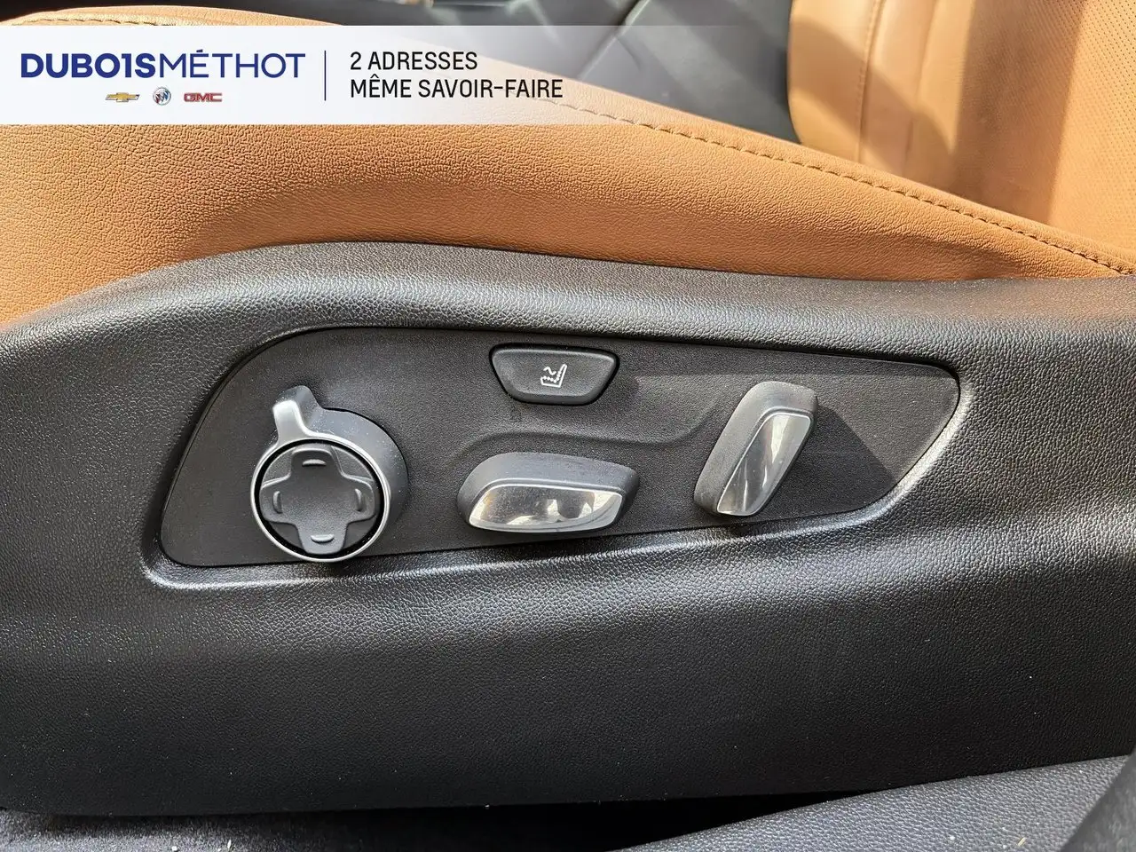 Cadillac XT4 снимка Cadillac XT4