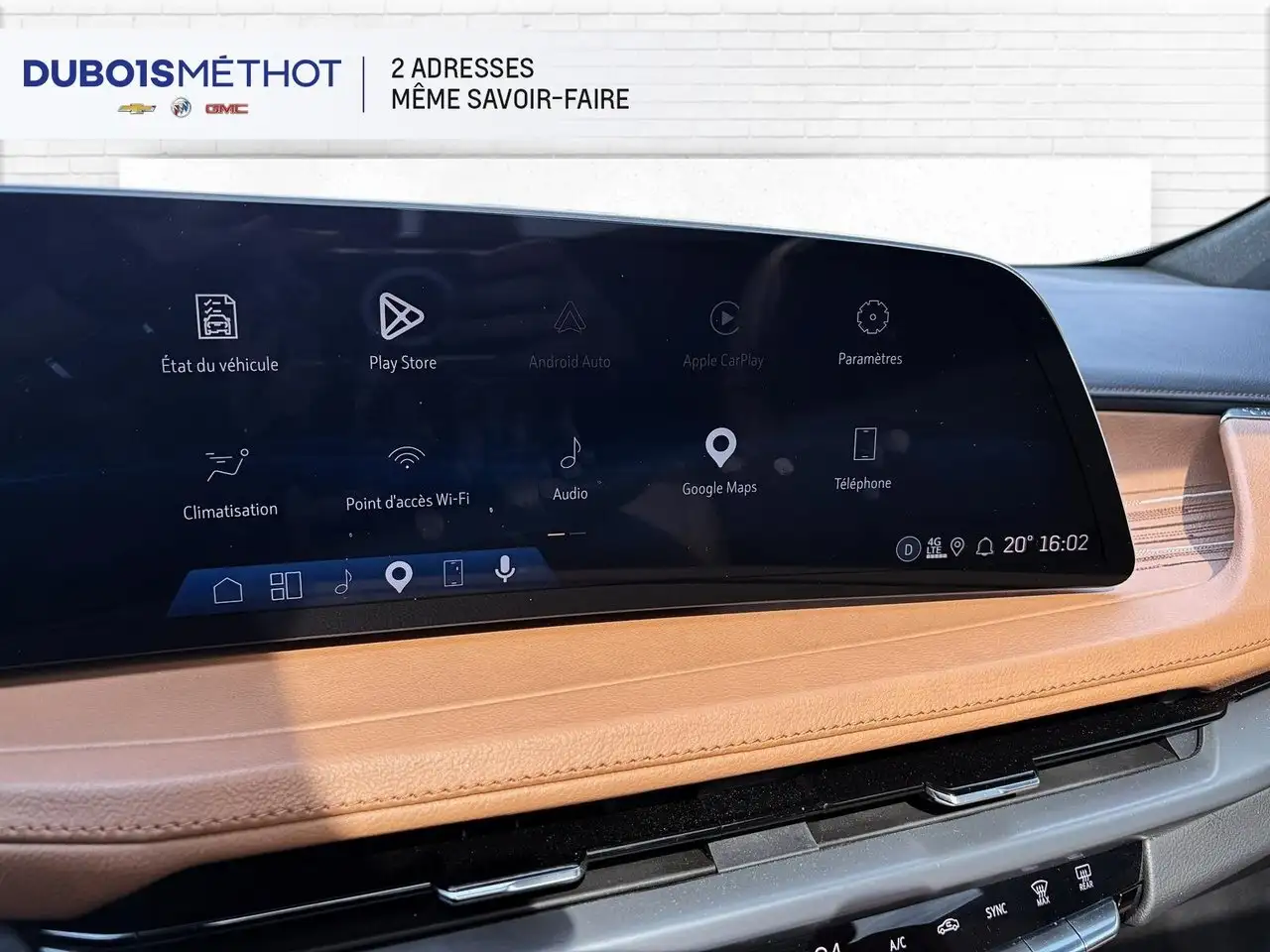 Cadillac XT4 снимка Cadillac XT4