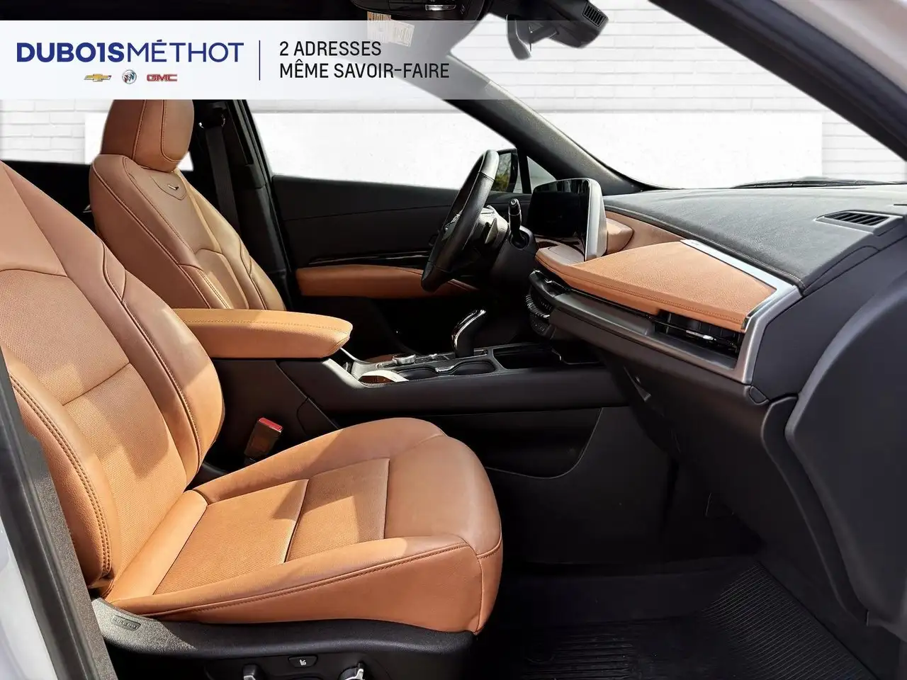 Cadillac XT4 снимка Cadillac XT4