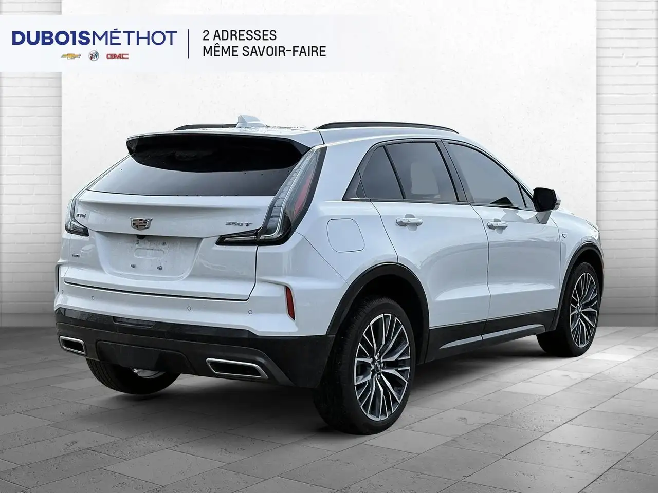 Cadillac XT4 снимка Cadillac XT4