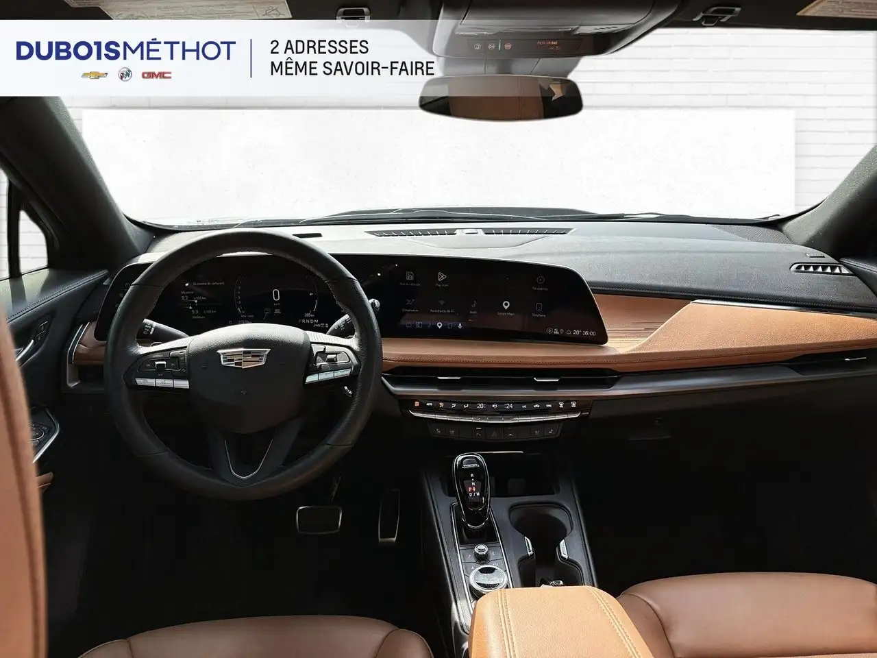Cadillac XT4 снимка Cadillac XT4
