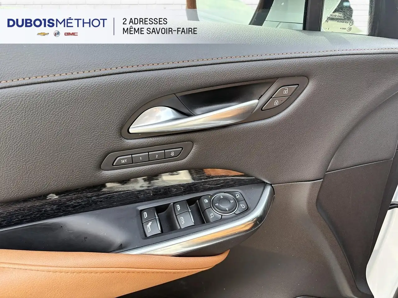 Cadillac XT4 снимка Cadillac XT4
