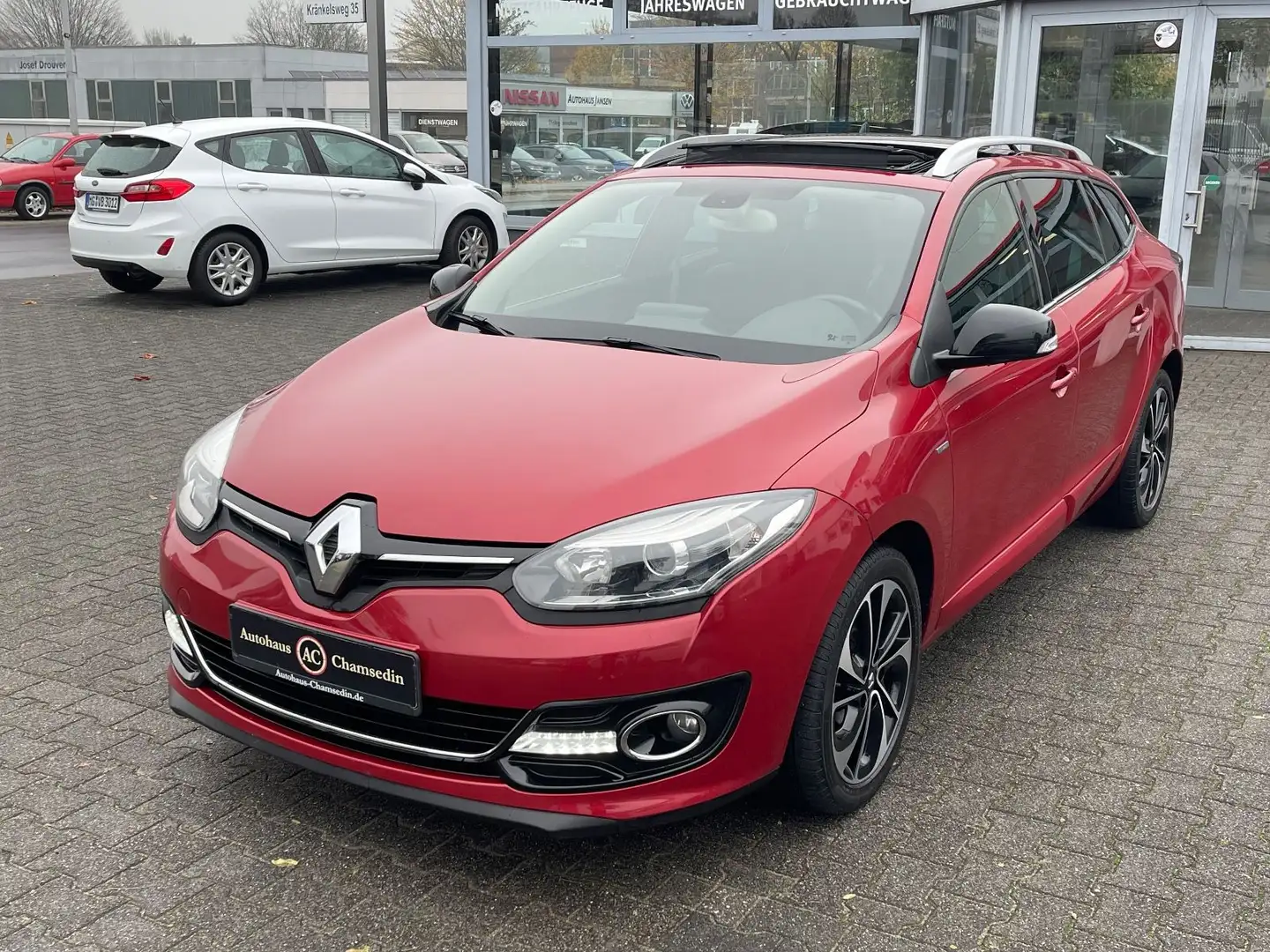 Renault Megane III Grandtour BOSE Edition Rot - 2