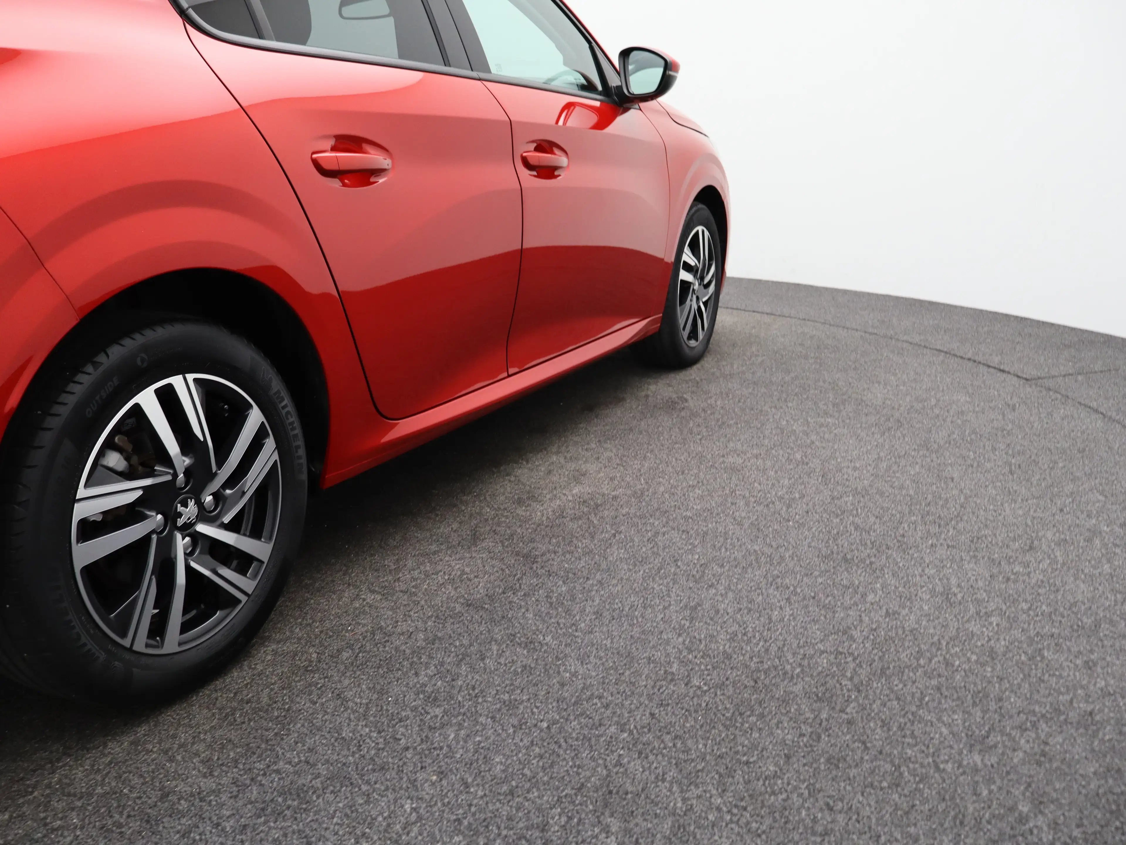 Peugeot 208 1.2 PureTech Allure Pack | Carplay | PDC | Camera — photo 39