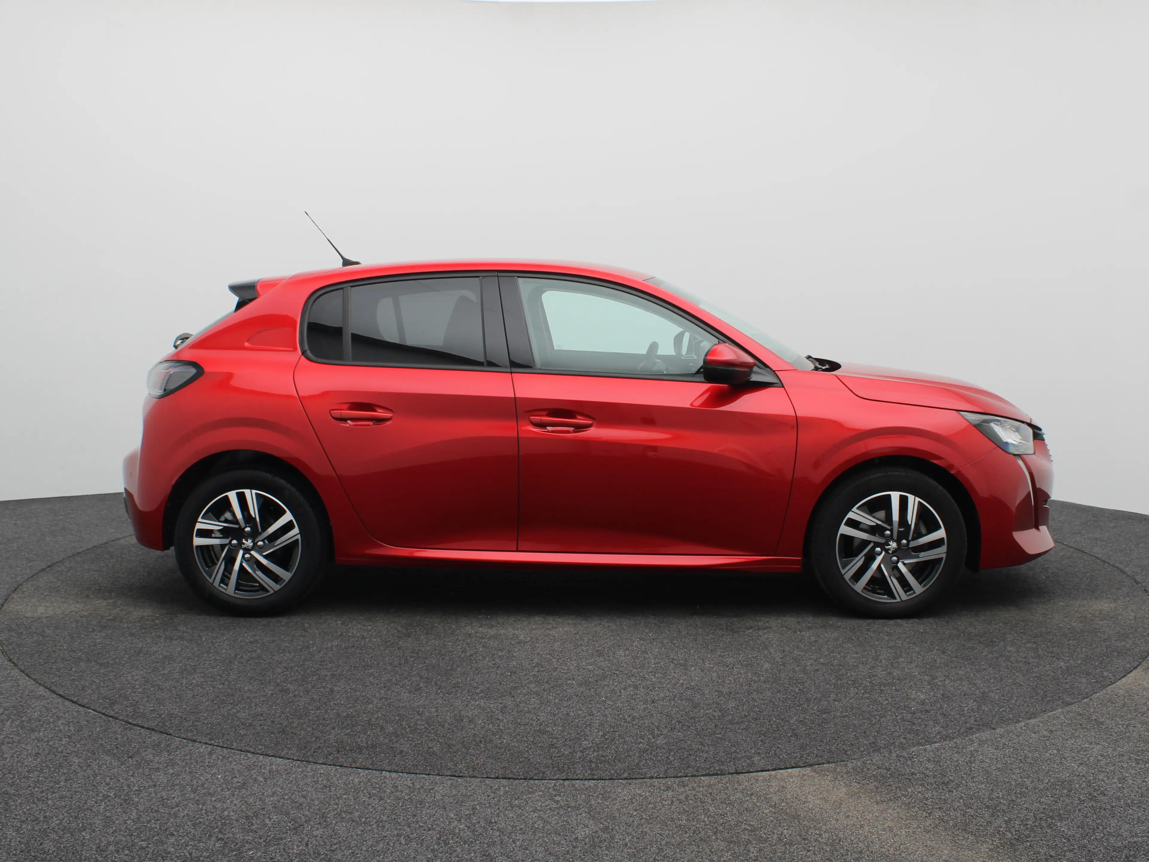 Peugeot 208 1.2 PureTech Allure Pack | Carplay | PDC | Camera — photo 14