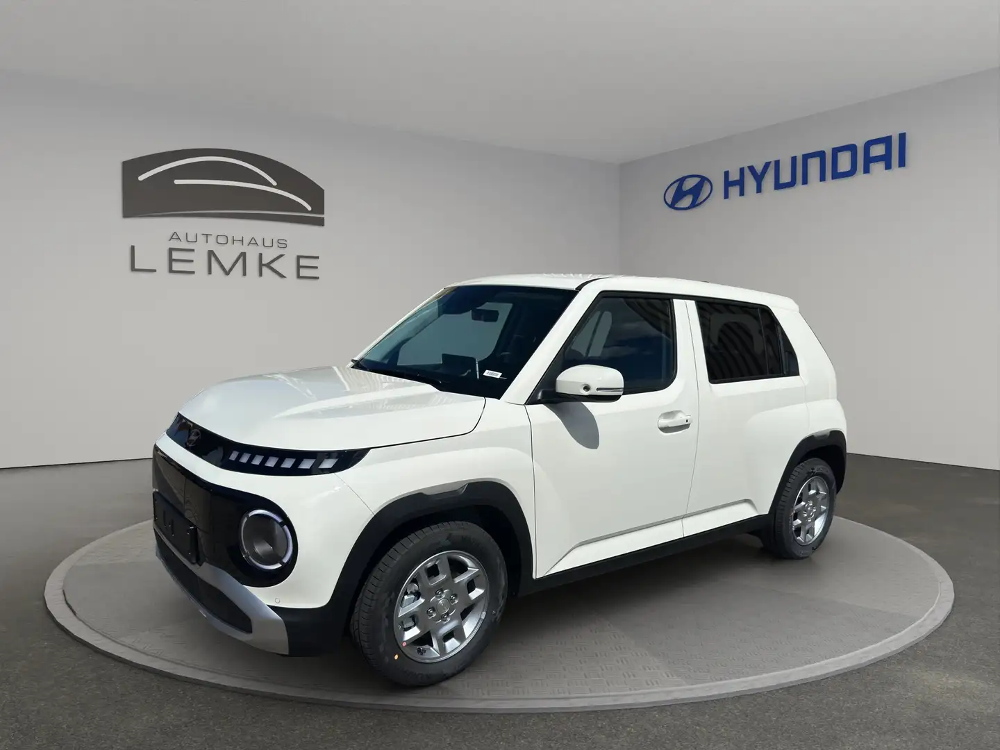 Hyundai Inster 42 kWh TREND + EFFIZIENZPAKET - SOFORT LIEFERBAR Weiß - 1