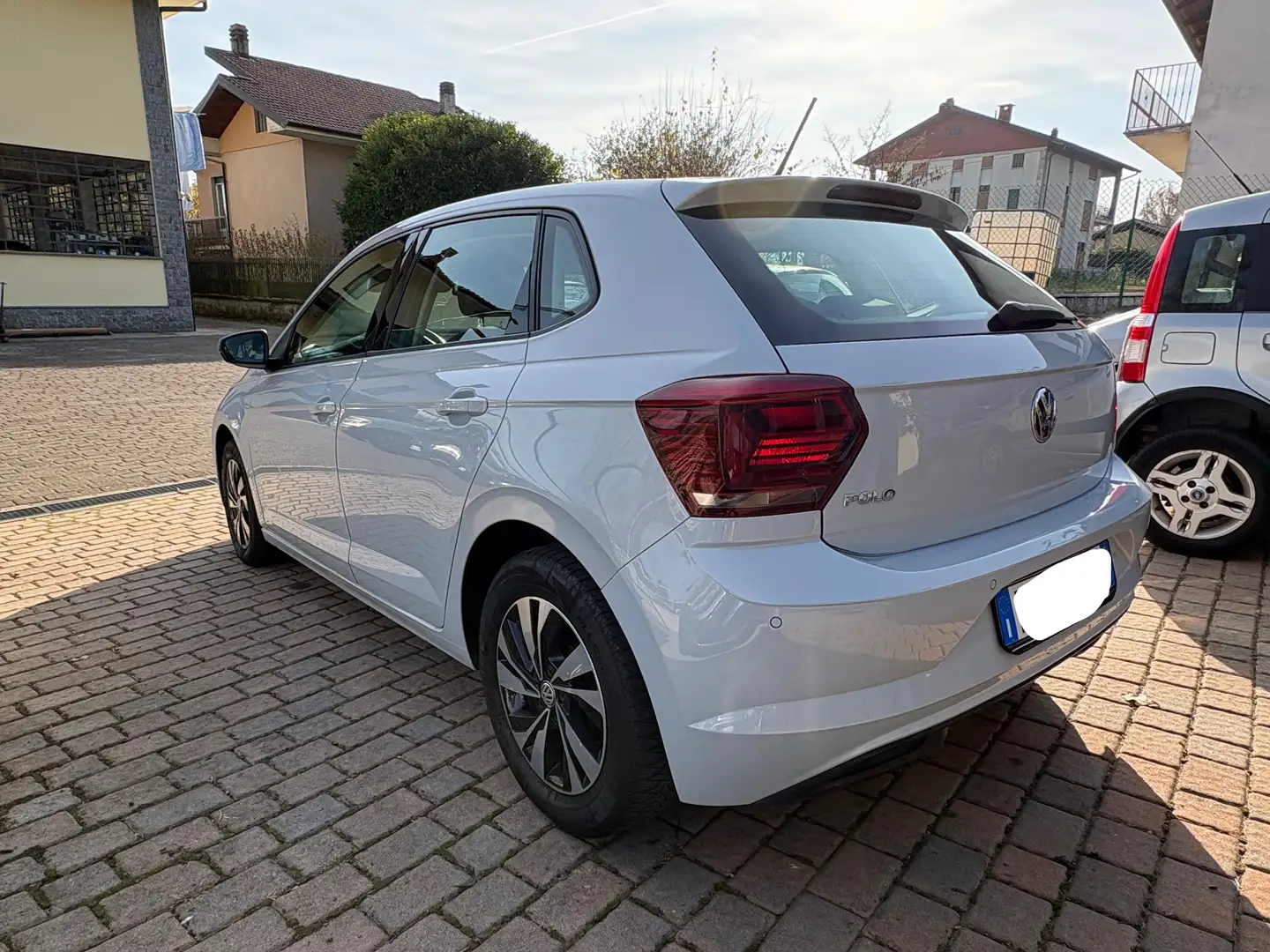 Volkswagen Polo 5p 1.0 evo Comfortline 65cv Blanc - 2