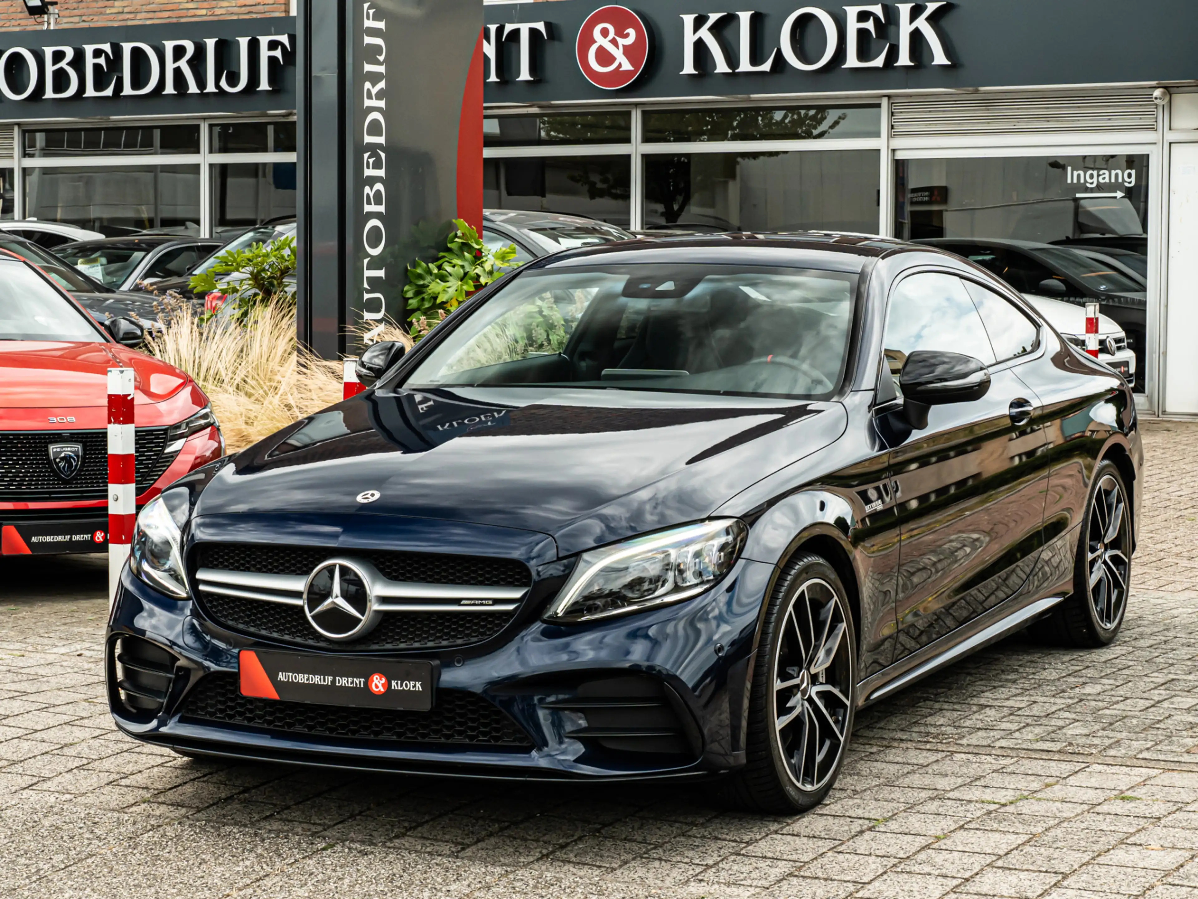 Mercedes-Benz C 43 AMG Coupé 4MATIC PERFORM SCHAALSTOEL BURMESTER SPORTUI — photo 32