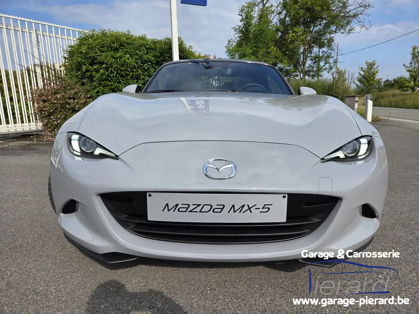 Mazda MX-5 MX-5 1.5i Skyactiv-G Homura *REPRISE POSSIBLE* Grey - 2