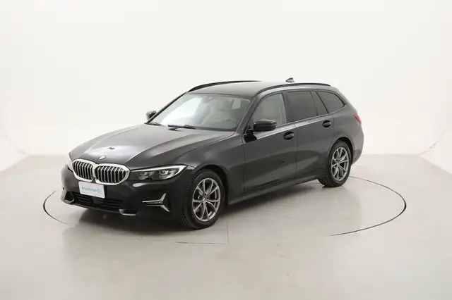 BMW 320 320d Touring Luxury xDrive 2.0 Mild Hybrid 190CV