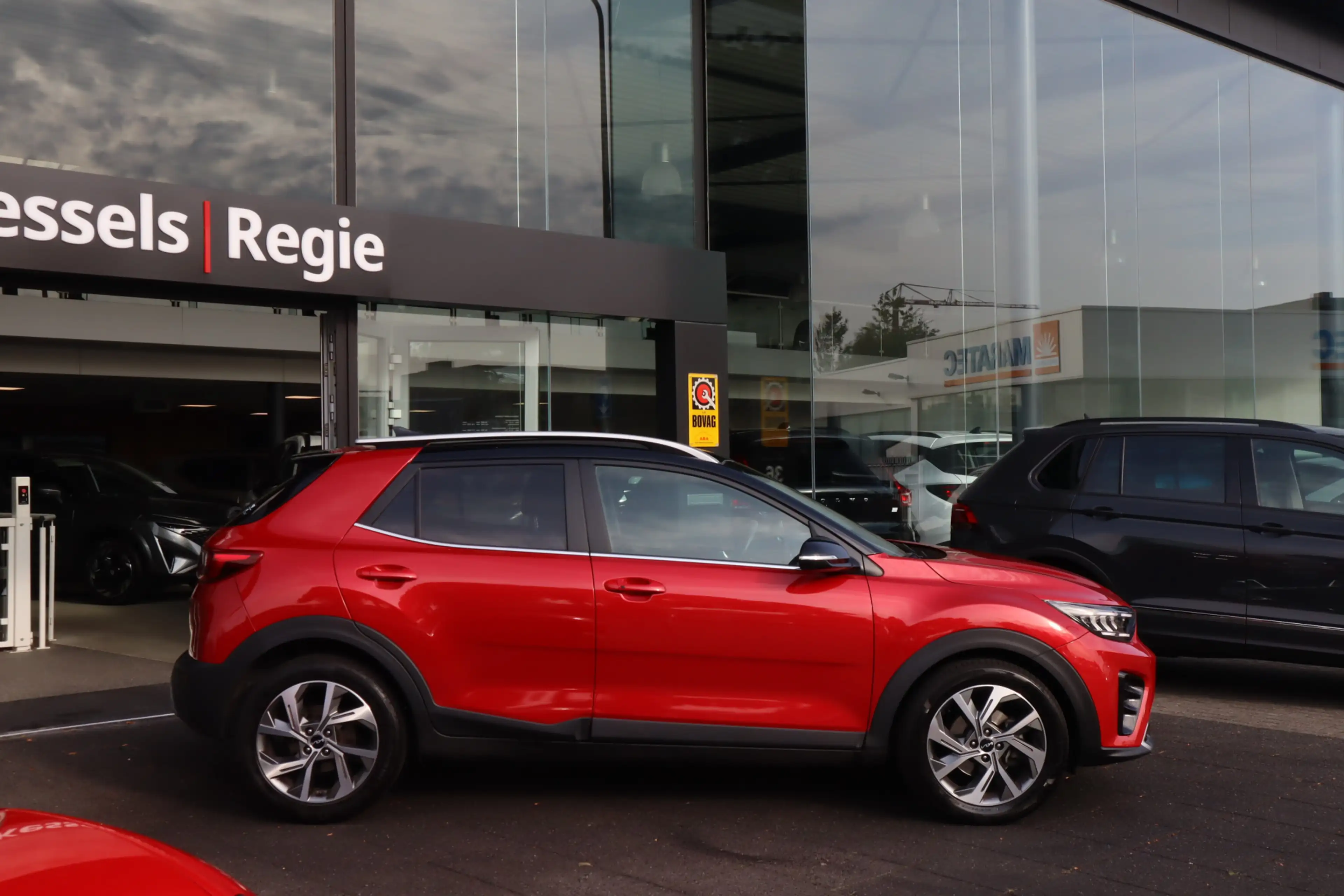 Kia Stonic 1.0 T-GDi MHEV GT-Line | ACC | Camera | Keyless | — photo 3
