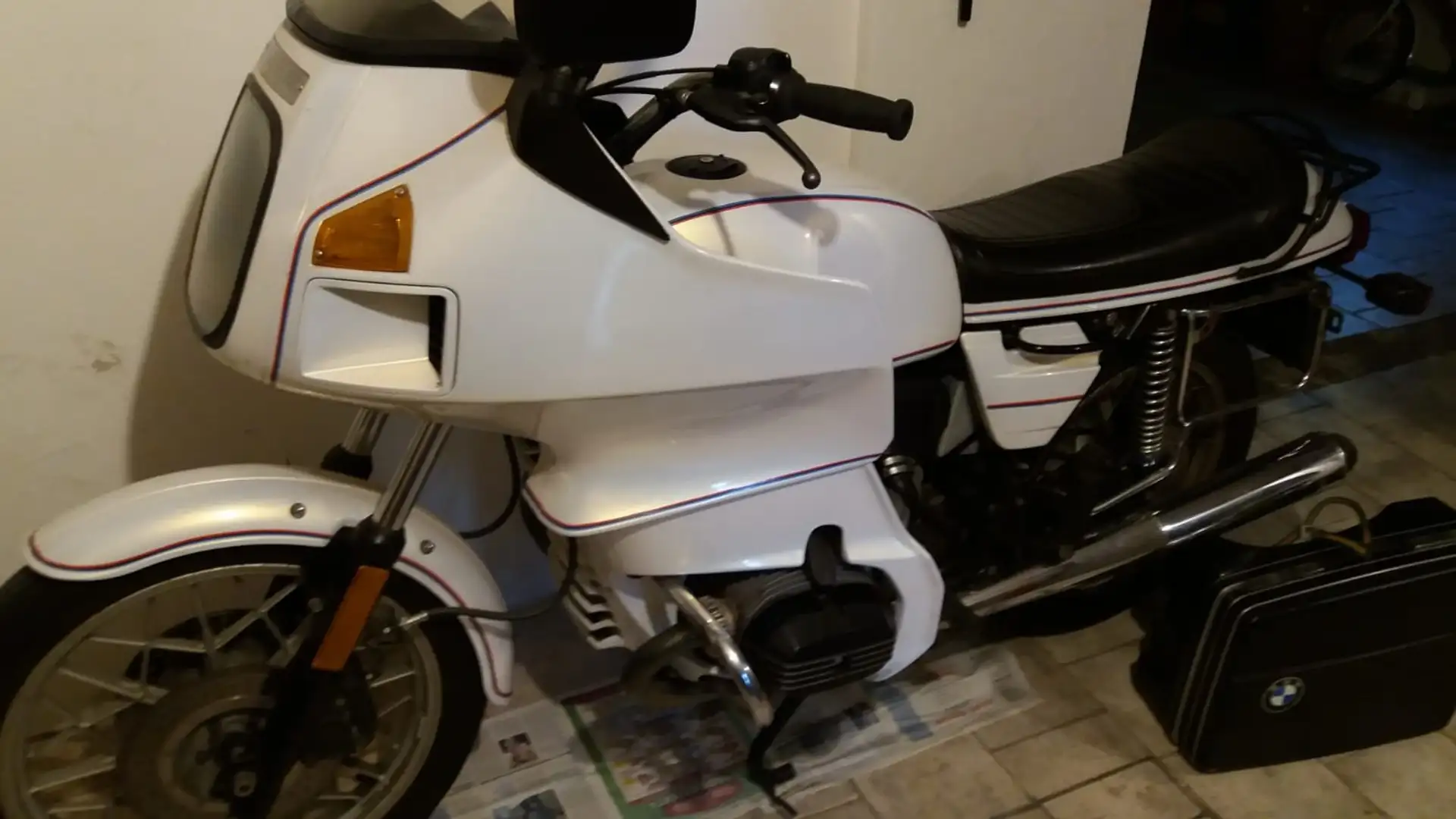 BMW R 100 RT White - 1