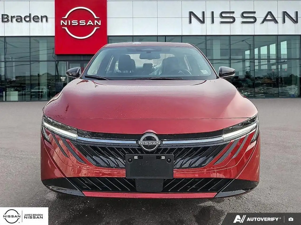 Nissan Sentra снимка Nissan Sentra