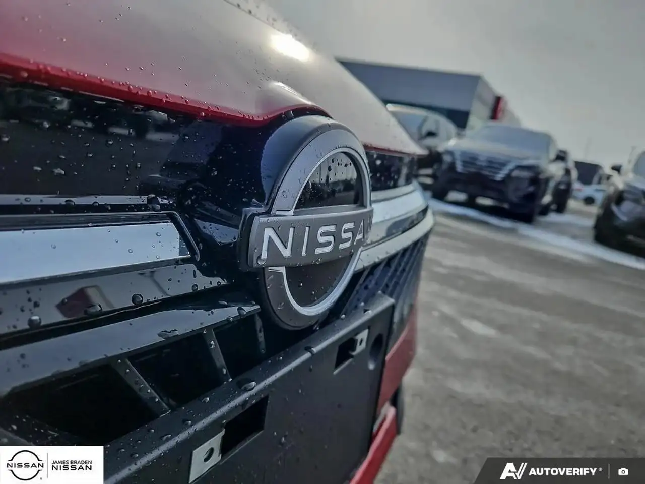 Nissan Sentra снимка Nissan Sentra