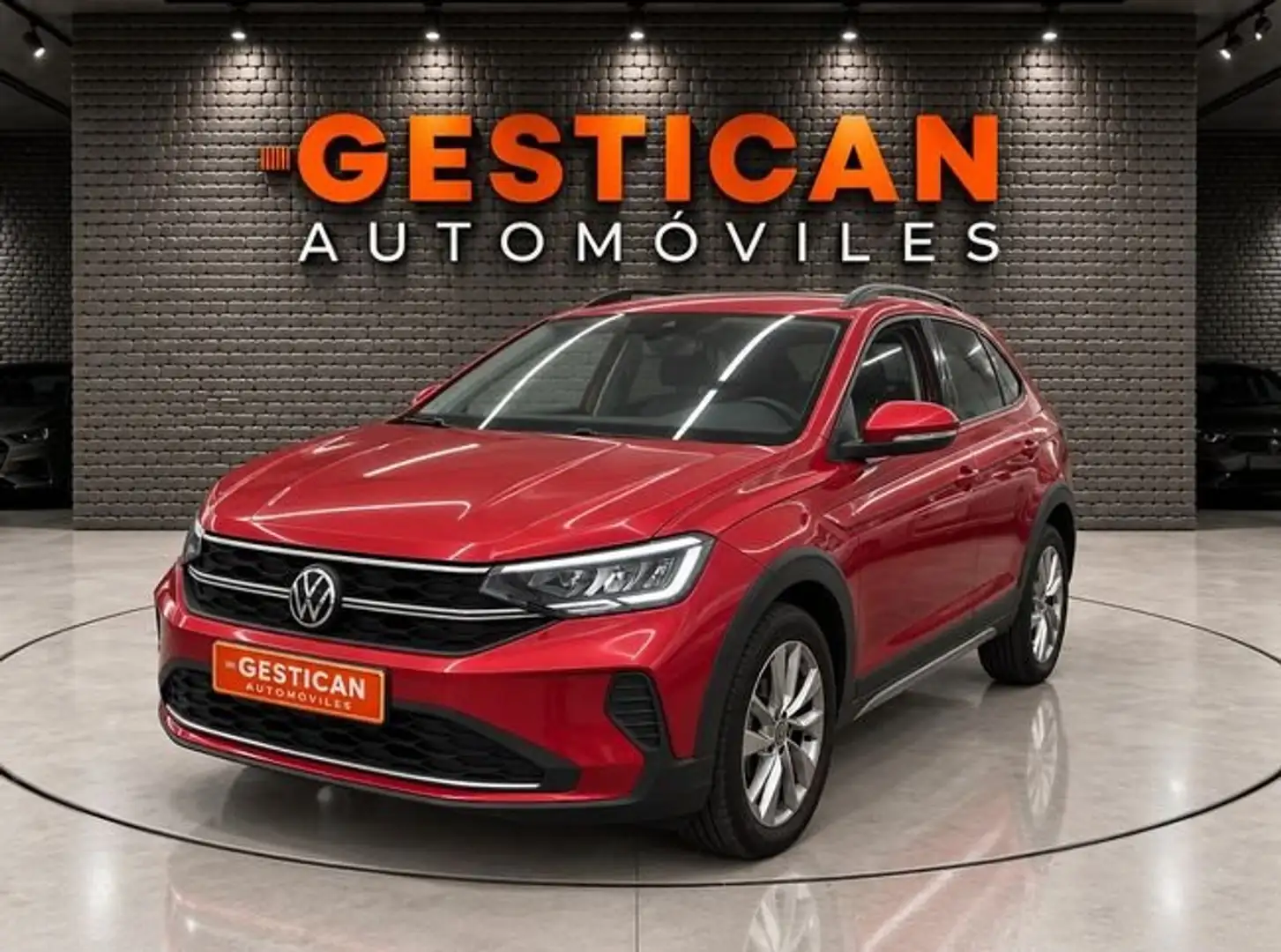 Volkswagen Taigo 1.0 TSI 85kW Rojo - 1