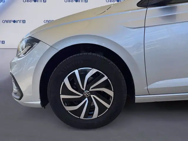 Volkswagen Polo view 15