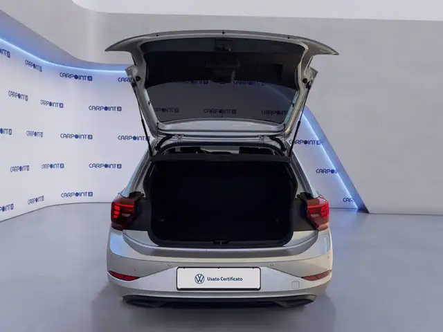 Volkswagen Polo view 18