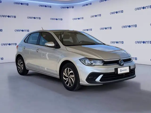 Volkswagen Polo view 8