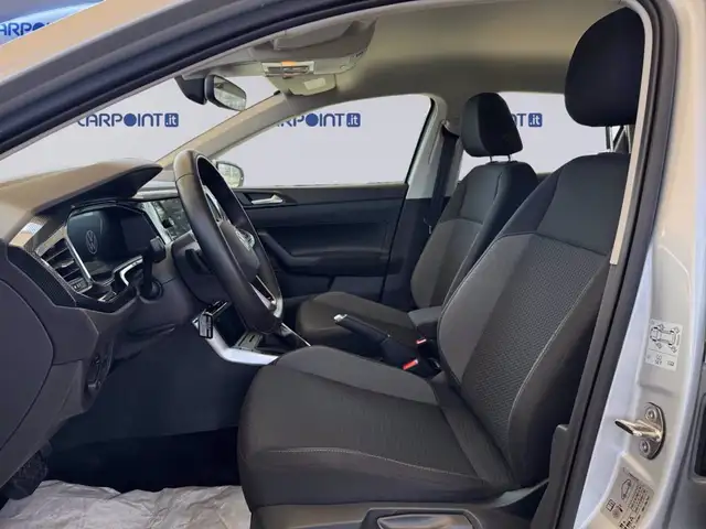 Volkswagen Polo view 10