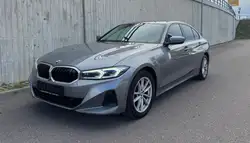 Bmw 318 i Lim Autom. LED Navi HuD Curved Live Cam SHZ