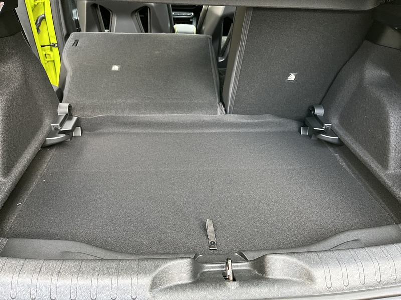 Abarth 600e 54kWh Scorpionissima — photo 13