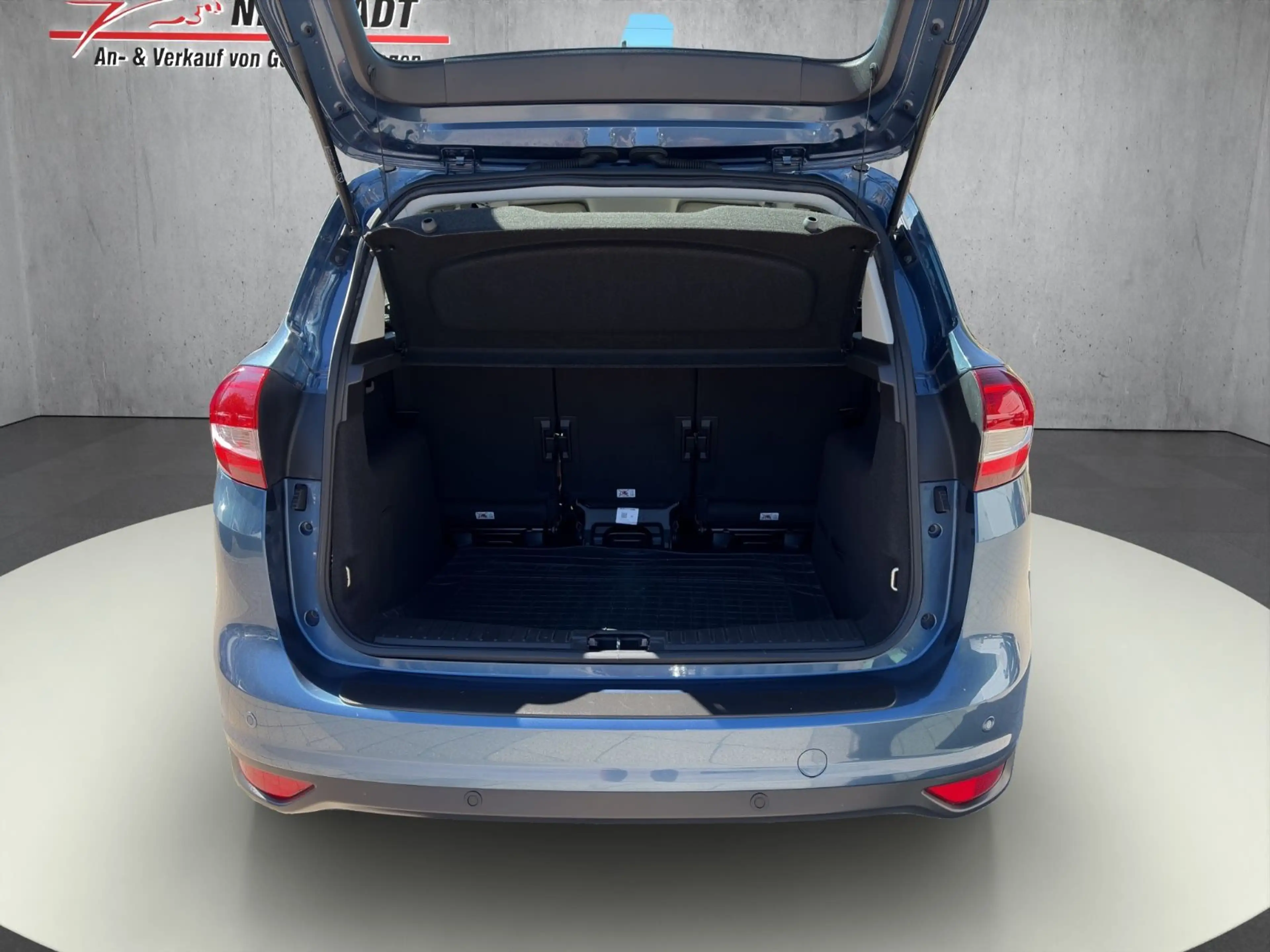 Ford C-Max Trend KLIMA/NAVI/CARPLAY/PDC — photo 5