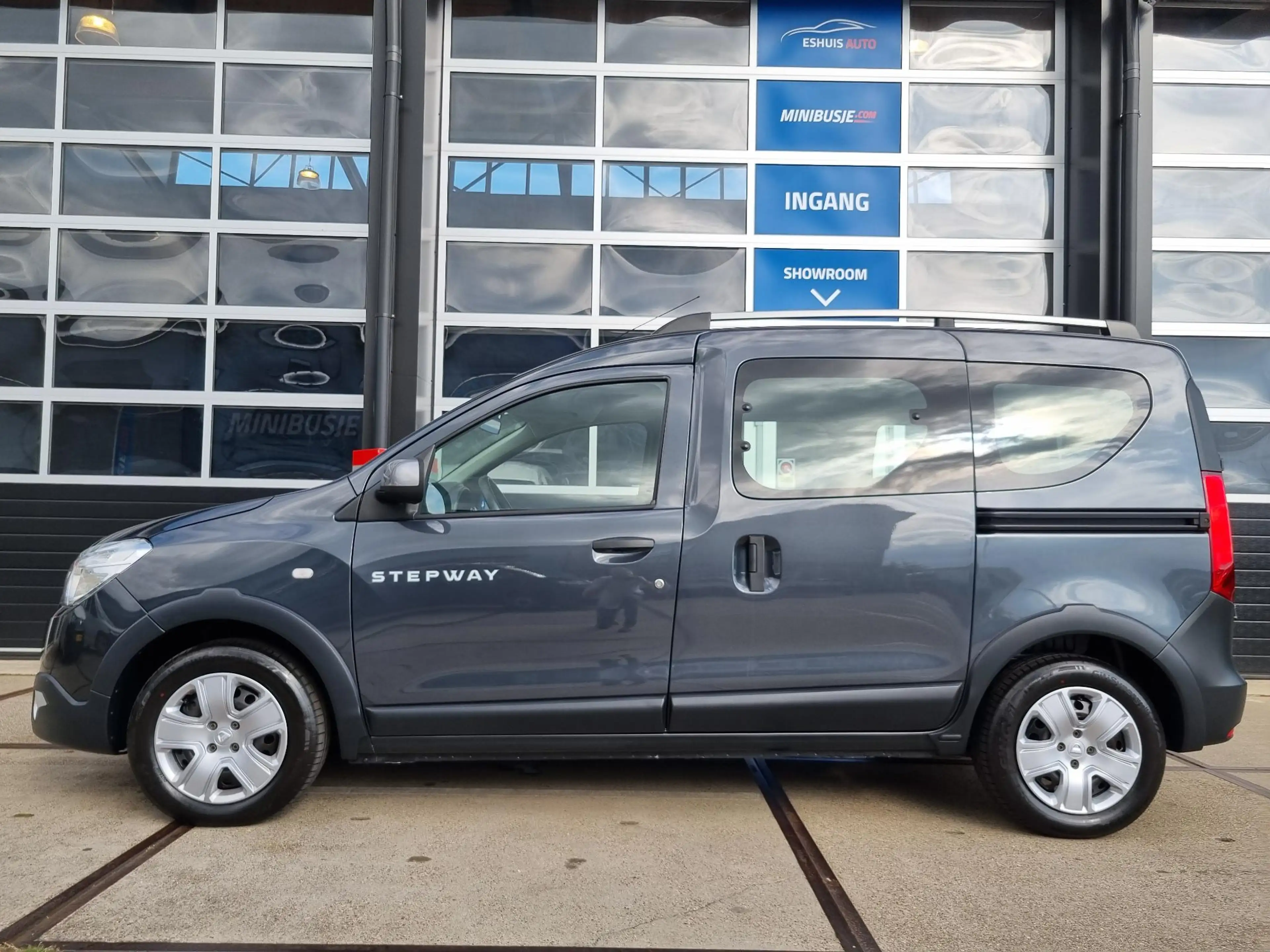 Dacia Dokker 1.3 TCe Stepway 130pk. NAVI / CRUISE / CAMERA / PD — photo 5