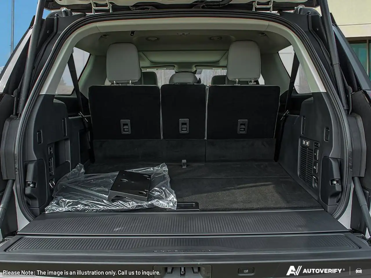 Ford Expedition снимка Ford Expedition