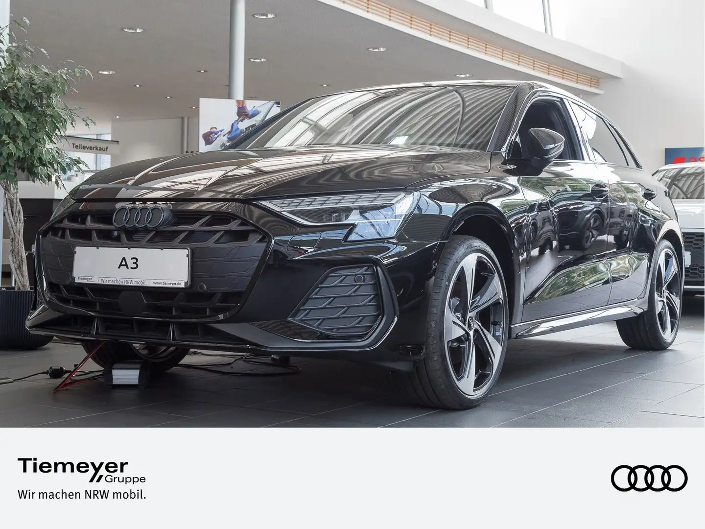 Audi A3 35 TFSI S LINE MATRIX SONOS PANO LE Schwarz - 1