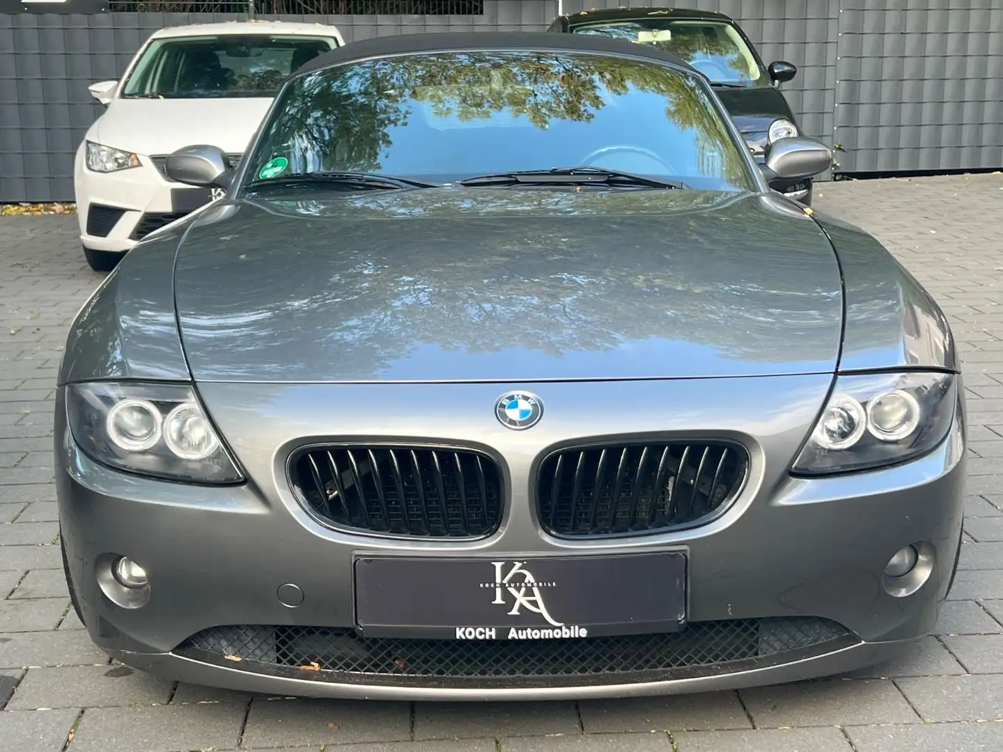 BMW Z4 Baureihe Z4 Roadster 3.0i Gris - 2