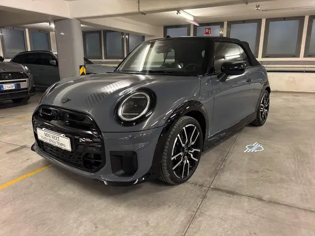 MINI Cooper C Cabrio John Cooper Works