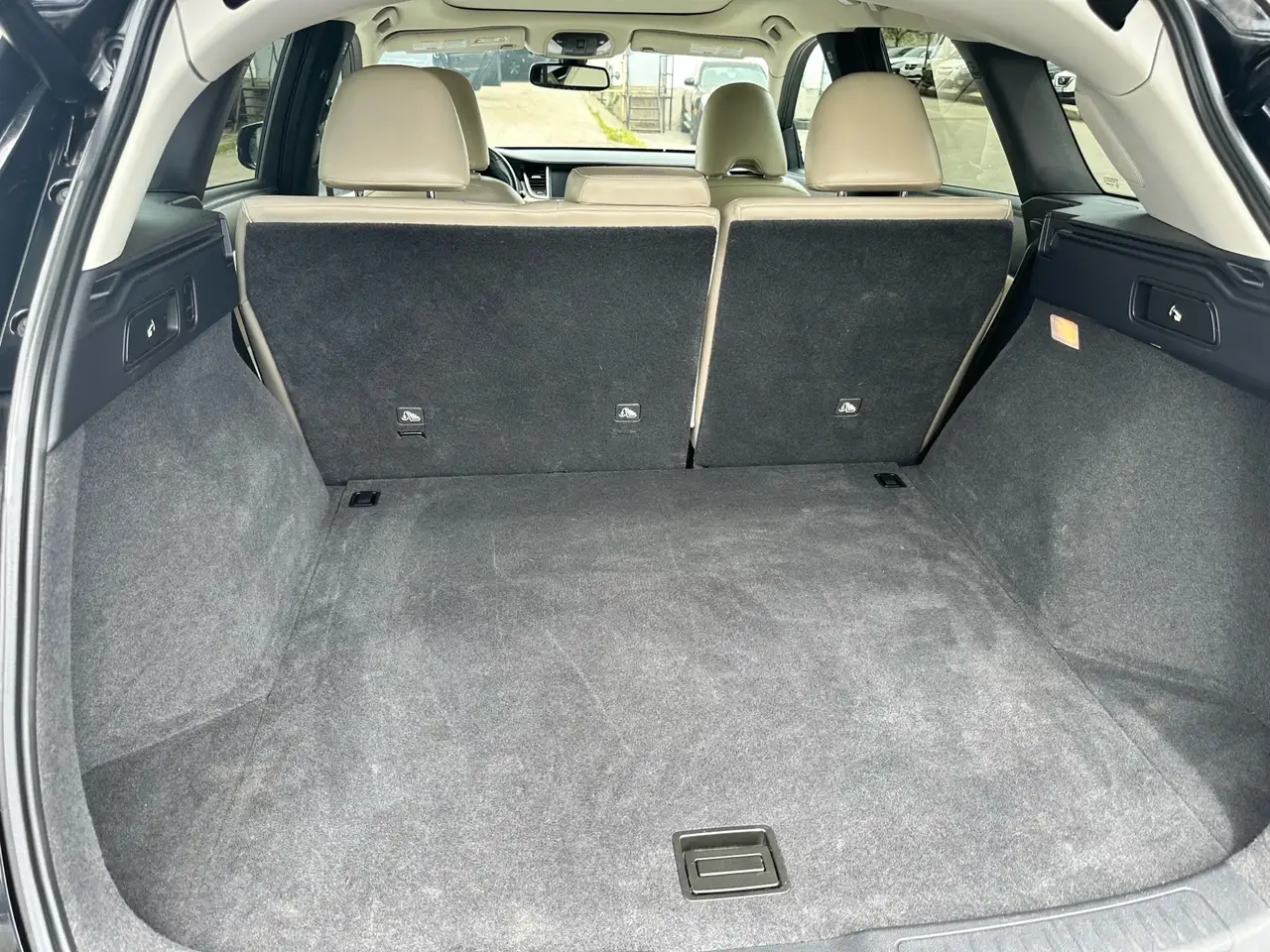 Infiniti QX50 снимка Infiniti QX50