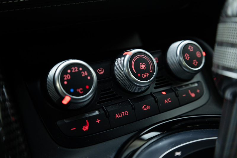 Audi R8 5.2 FSI quattro Plus | Akrapovic | — photo 16