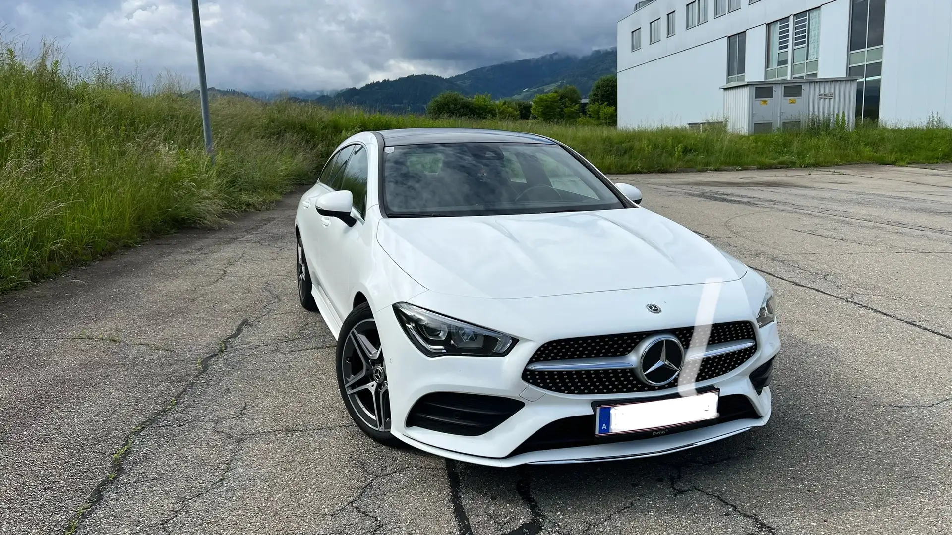 Mercedes-Benz CLA 200 CLA 200 d (118.612) Weiß - 1