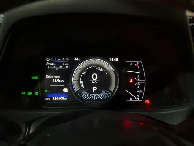 Lexus Ux view 10