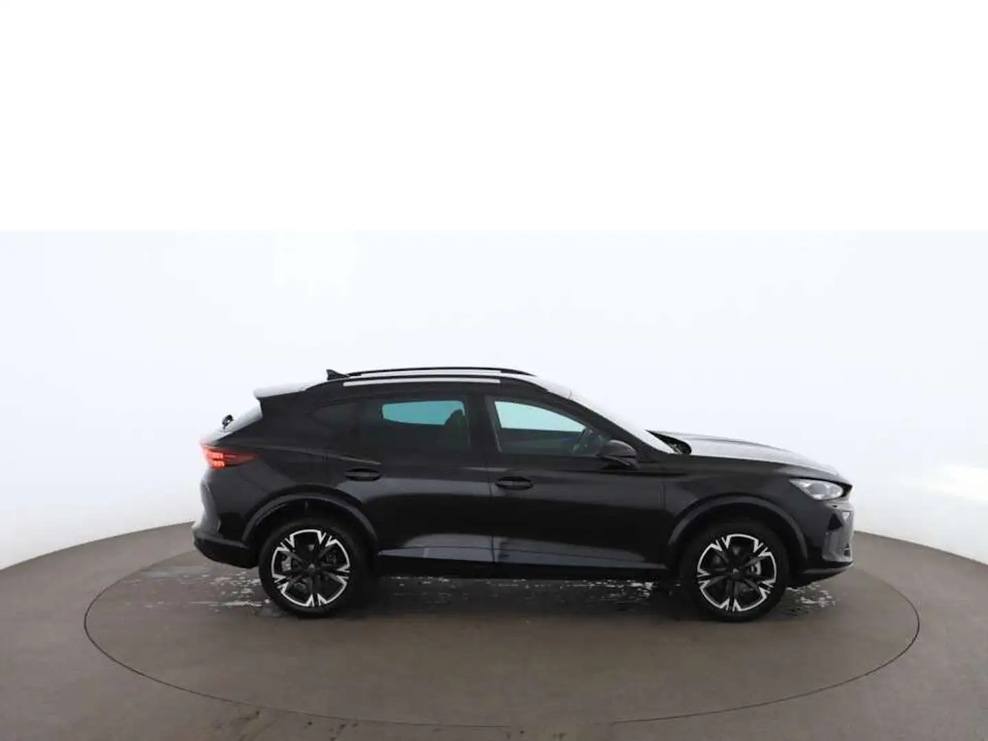 CUPRA Formentor 1.5 eTSI Aut LED RADAR NAVI LEDER R-CAM Schwarz - 2