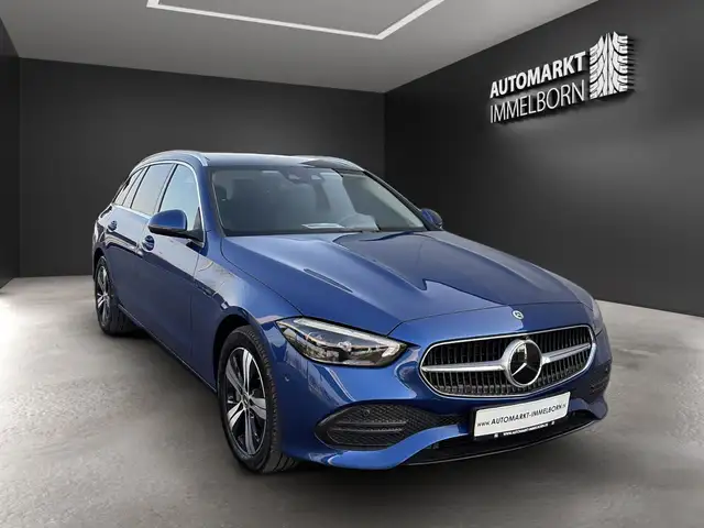 Mercedes-Benz C-Class view 2