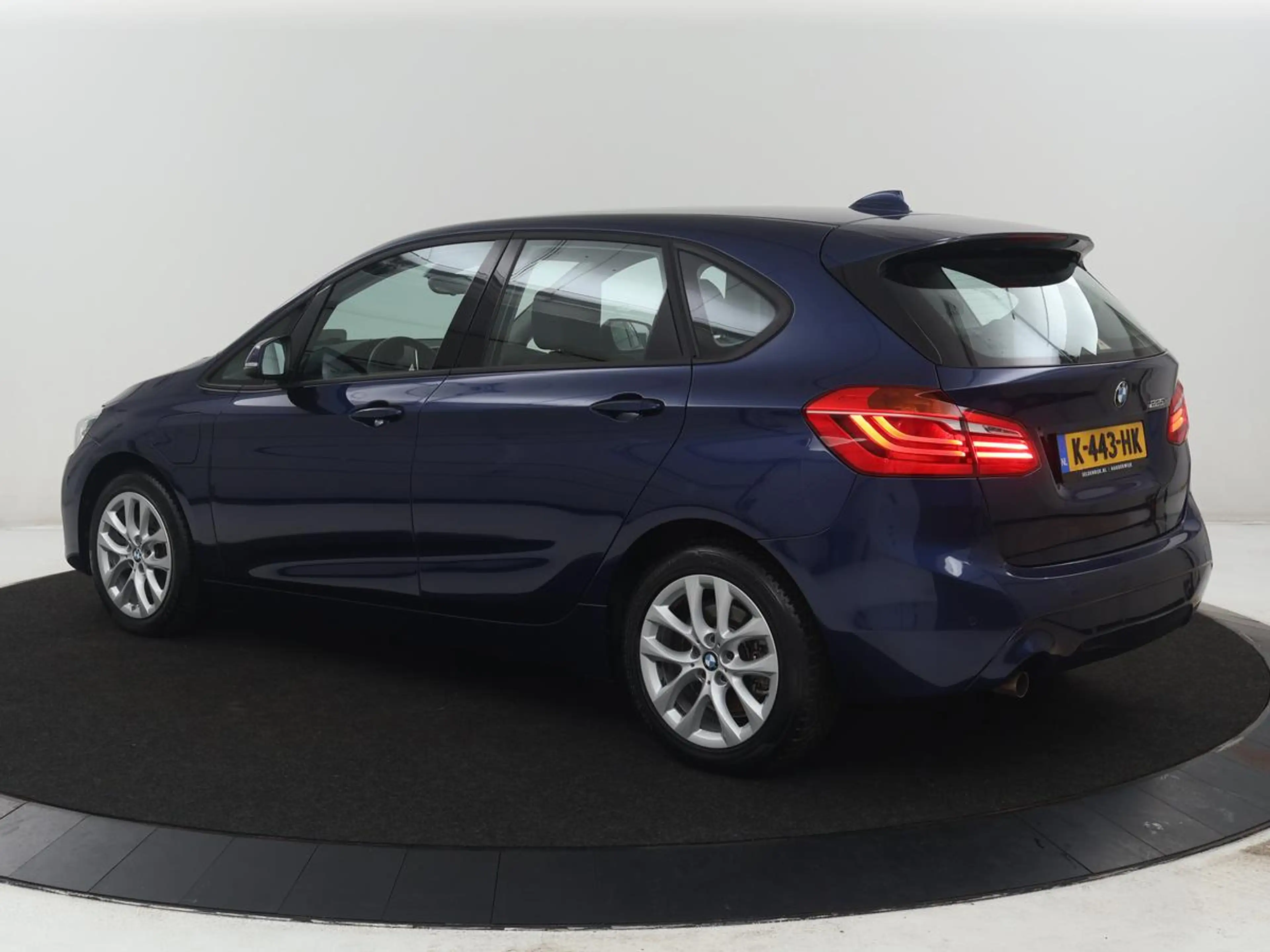 BMW 225 2-serie Active Tourer 225xe iPerformance eDrive Ed — photo 2