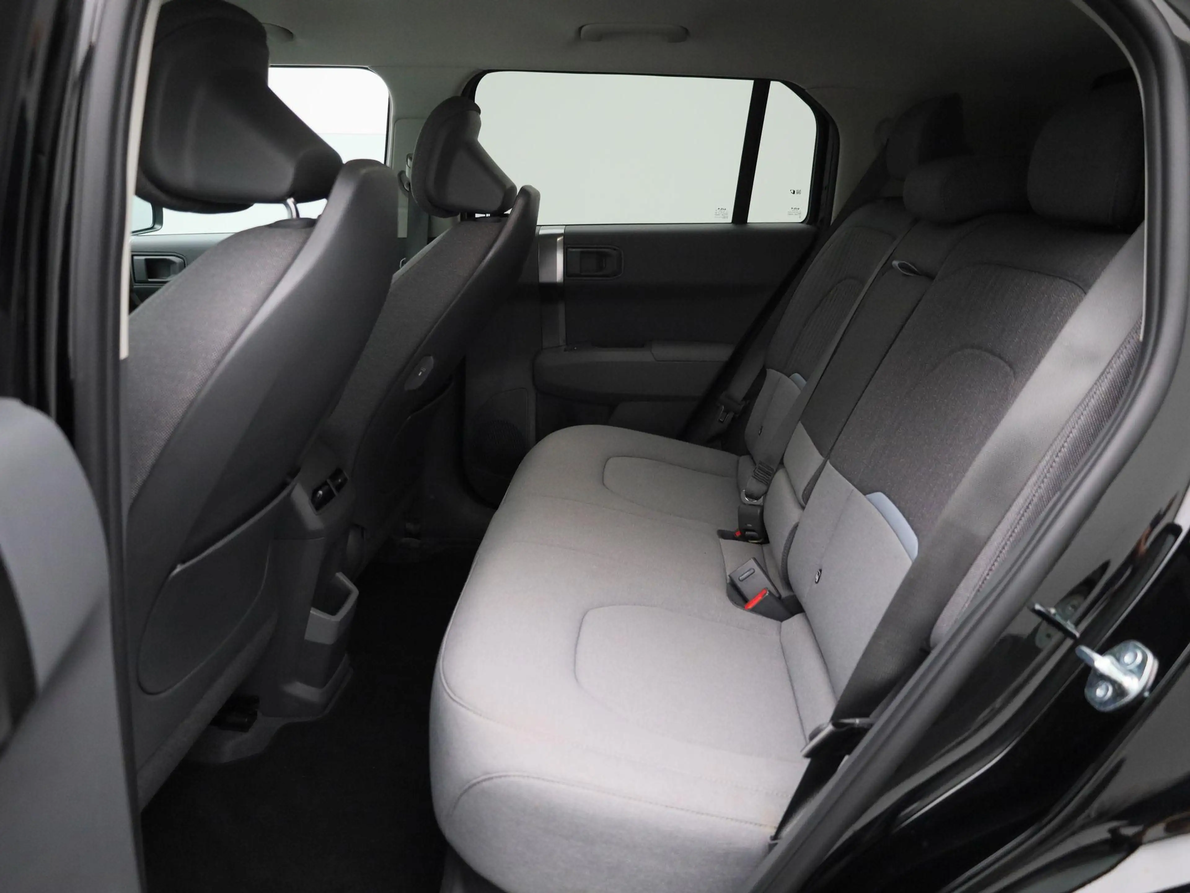 Kia EV3 Plus 81.4 kWh | Stoelverwarming | Camera | Keyless — photo 13