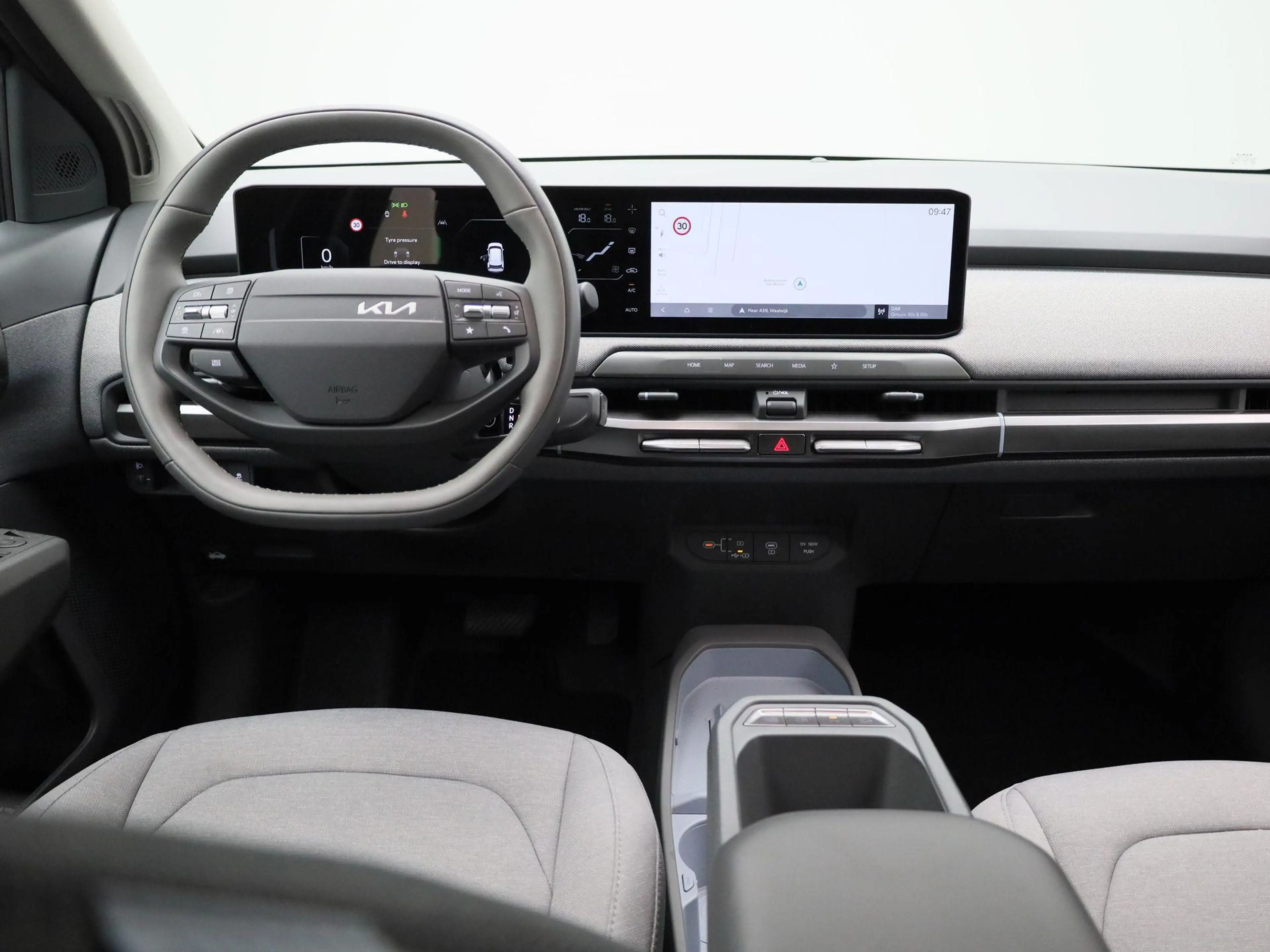 Kia EV3 Plus 81.4 kWh | Stoelverwarming | Camera | Keyless — photo 9