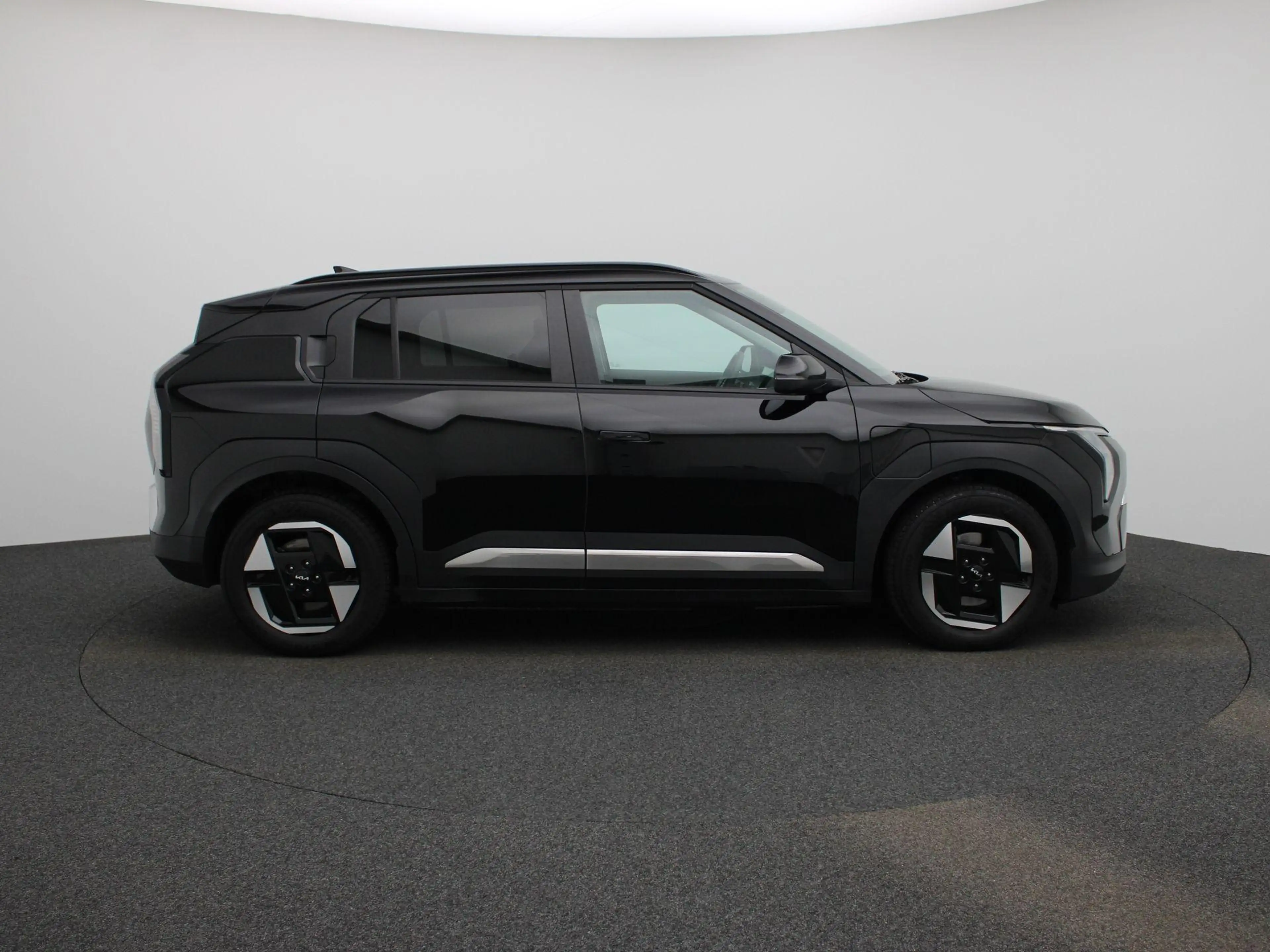 Kia EV3 Plus 81.4 kWh | Stoelverwarming | Camera | Keyless — photo 8