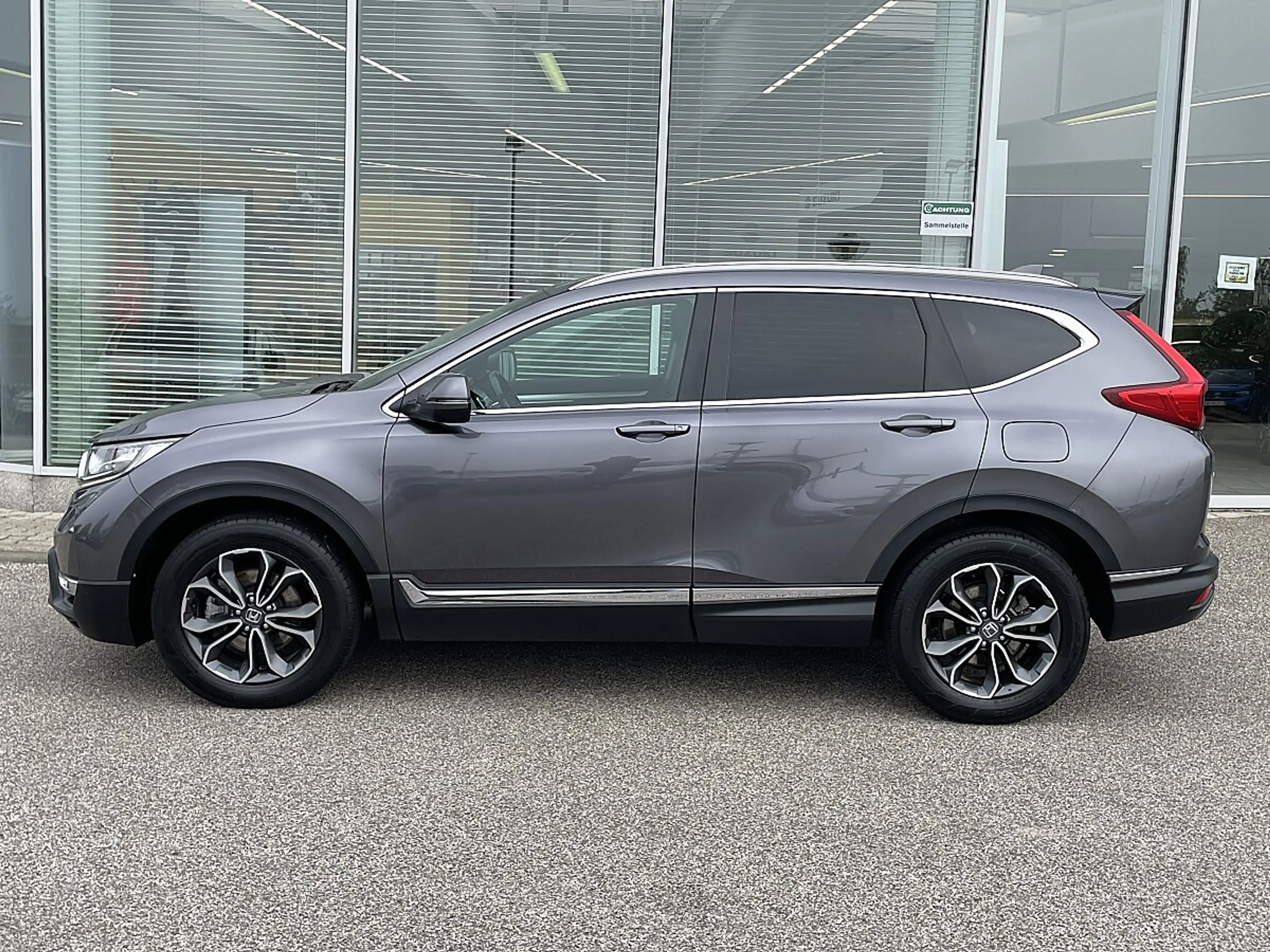 Honda CR-V 2,0 i-MMD Hybrid Executive AWD Aut. — photo 3