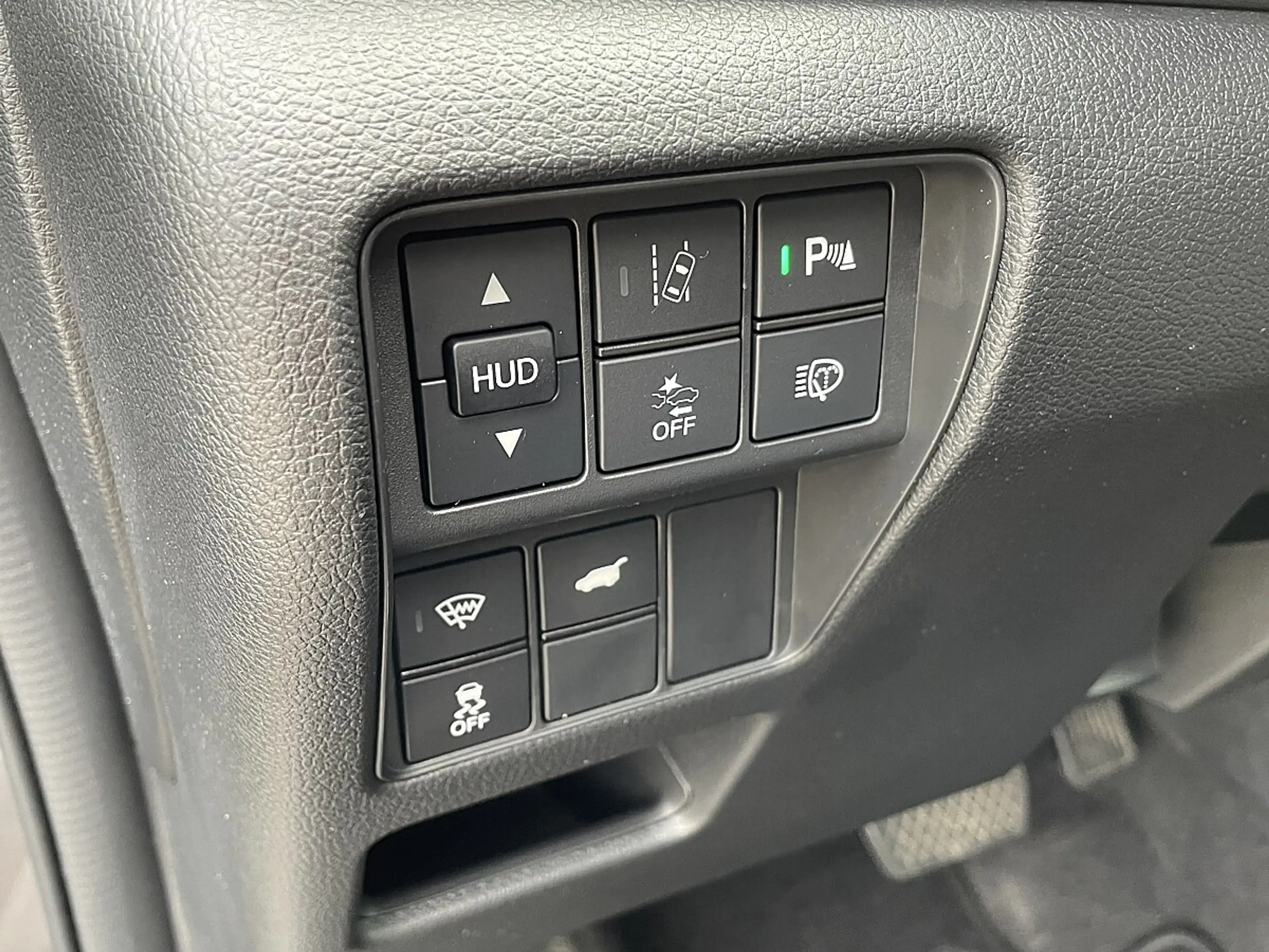 Honda CR-V 2,0 i-MMD Hybrid Executive AWD Aut. — photo 10