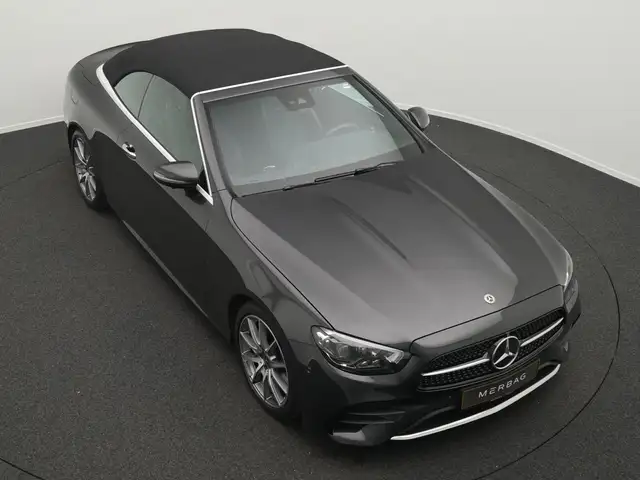 Mercedes-Benz E-Class view 12