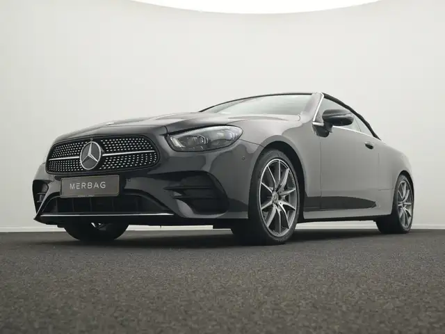 Mercedes-Benz E-Class view 10
