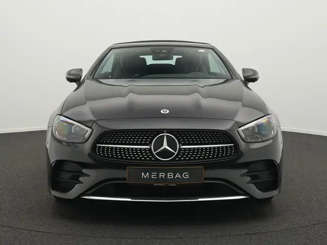 Mercedes-Benz E-Class view 2