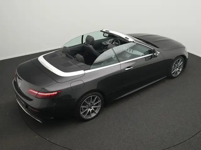 Mercedes-Benz E-Class view 15