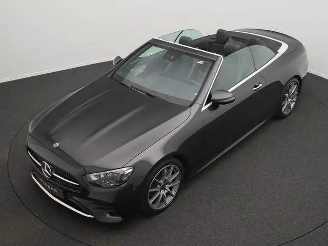 Mercedes-Benz E-Class view 14