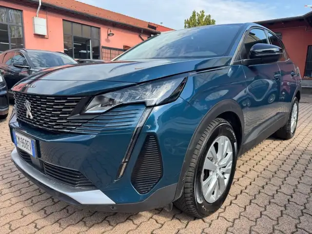 2022 Peugeot 3008 in Blue for sale